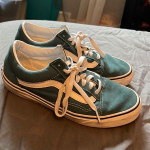Women’s teal vans
